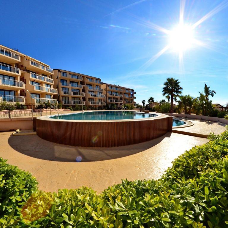 Montetrest Apartments Светі-Стефан Екстер'єр фото