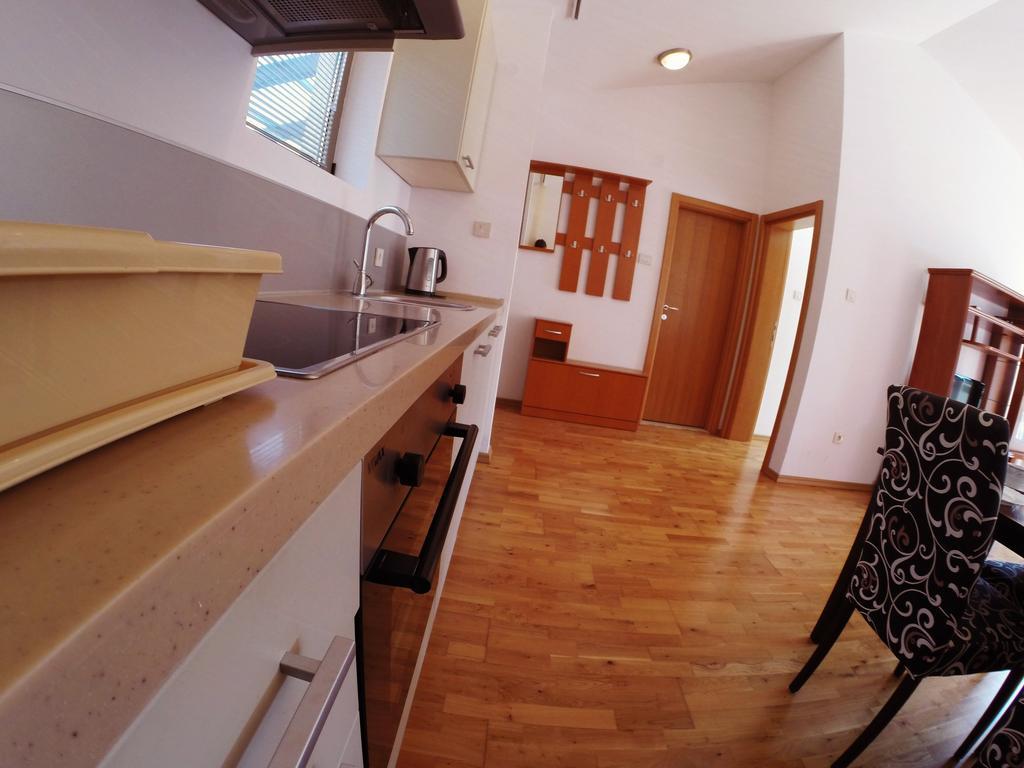 Montetrest Apartments Светі-Стефан Екстер'єр фото