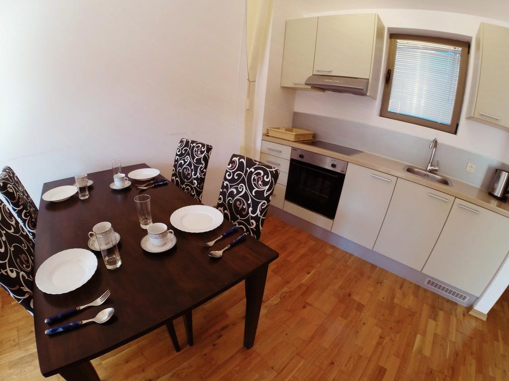 Montetrest Apartments Светі-Стефан Екстер'єр фото