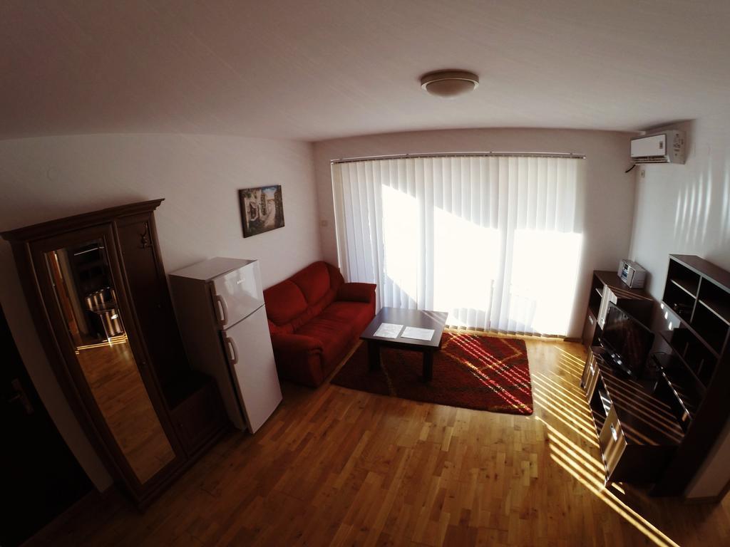 Montetrest Apartments Светі-Стефан Екстер'єр фото