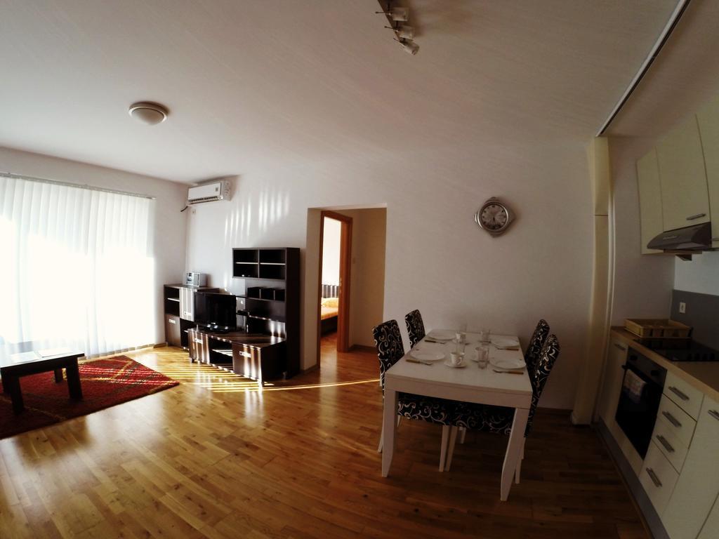 Montetrest Apartments Светі-Стефан Екстер'єр фото
